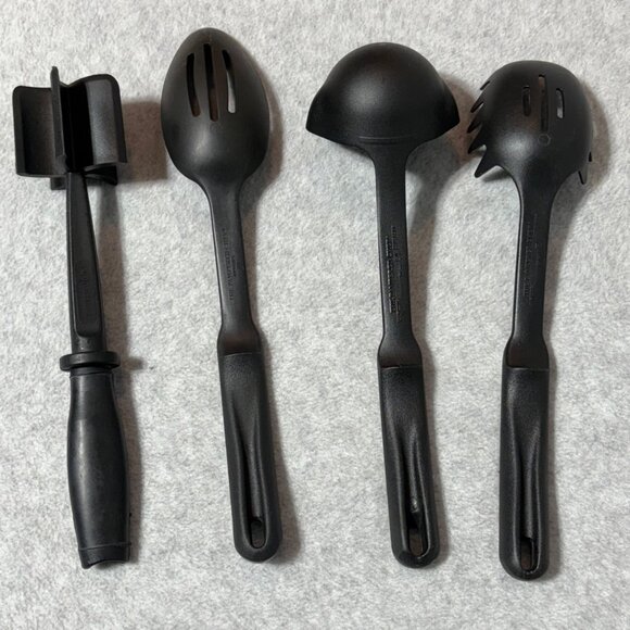Pampered Chef Nylon Kitchen Utensils Meat Chopper Slotted Spoon Ladle Pasta Serv - Picture 2 of 3